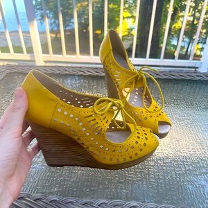 Yellow Lace Wedges